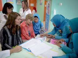 Heran, Istri Orang Terkaya Dunia Penampilannya Seperti Ini