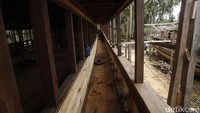 Kapal layar ini rencananya akan dijadikan kapal pesiar di kepulauan Raja Ampat.