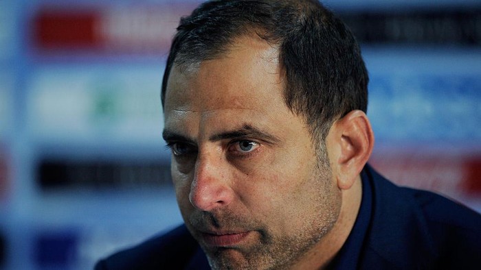 GETAFE, SPAIN - APRIL 24:  Manager Juan Esnaider of Getafe CF gives speaks during a post match press conference after his team drew 2-2 against Valencia CF in the La Liga match between Getafe CF and Valencia CF at Coliseum Alfonso Perez on April 24, 2016 in Getafe, Spain.  (Photo by Denis Doyle/Getty Images)