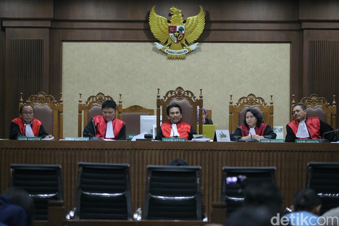 Sidang e-KTP Dilanjutkan Senin Depan, 10 Saksi Dipanggil