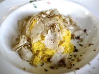 Ini Sajian Pasta Memakai Jamur Truffle Putih yang Termahal di Amerika
