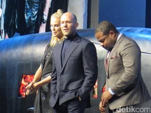 Han Kembali, Jason Statham Minta Diajak Lagi di Fast & Furious
