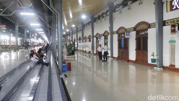 Stasiun Semarang Tawang