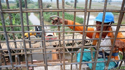 Pembangunan Jembatan Batu Gingging Pulomiri