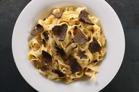 Ini Sajian Pasta Memakai Jamur Truffle Putih yang Termahal di Amerika
