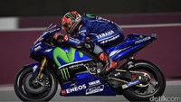 Sedangkan di motor Vinales, bendera Indonesia ada di bagian depan sebelah kiri. Foto: Yamaha
