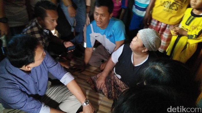 Datang ke Koja, Ahok Kembali Temui Warga Lansia dan Sakit