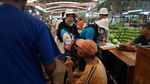 Berburu Dahak TB di Pasar Kramat Jati