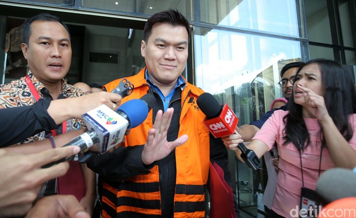 KPK Geledah Rumah Andi Narogong dan 2 Adiknya Terkait Kasus e-KTP