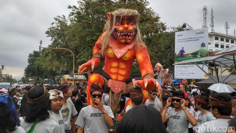 1.113 Ogoh-ogoh Siap Diarak Saat Malam Nyepi di Denpasar 1.113 Ogoh-ogoh Siap Diarak Saat Malam Nyepi di Denpasar