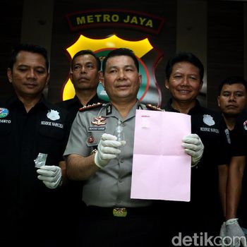 Ironi Lagu Mirasantika dan Kasus Narkoba Ridho Rhoma