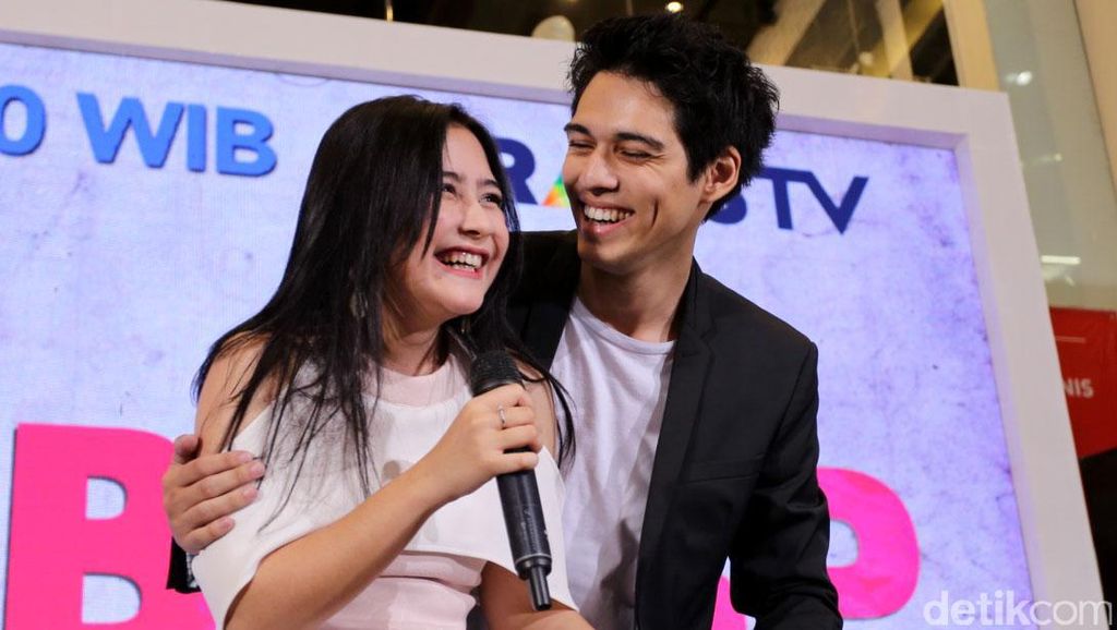 Mungil Tanpa Wajah Indo, Prilly Latuconsina Bersinar di Jajaran Artis Baru Mungil Tanpa Wajah Indo, Prilly Latuconsina Bersinar di Jajaran Artis Baru