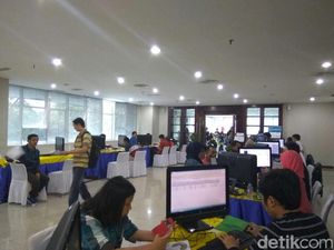 Weekend Terakhir Tax Amnesty, Warga Padati Kantor Pajak Pusat