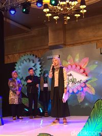 Walikota Surabaya Tri Rismahari Hadiri Audisi Sunsilk Hijab Hunt 2017