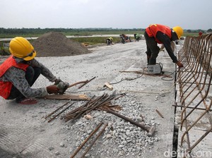 Cara Jokowi Percepat Pembangunan Tol Trans Sumatera