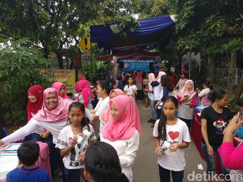 Sosialisasi HIV-AIDS kepada ibu rumah tangga