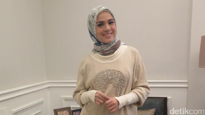 Nycta Gina: Alhamdulillah Bisa Melawan Gemerlap Duniawi Nycta Gina: Alhamdulillah Bisa Melawan Gemerlap Duniawi