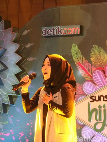 3 Momen Haru Ibu - Anak di Sunsilk Hijab Hunt 2017 Surabaya