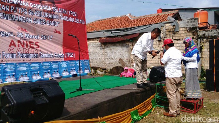 Batal Kampanye, Anies Minta Maaf ke Warga Lewat Telepon