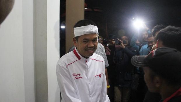 Kunjungi Amih yang Digugat Anak, Bupati Dedi: Saya Bantu Bereskan