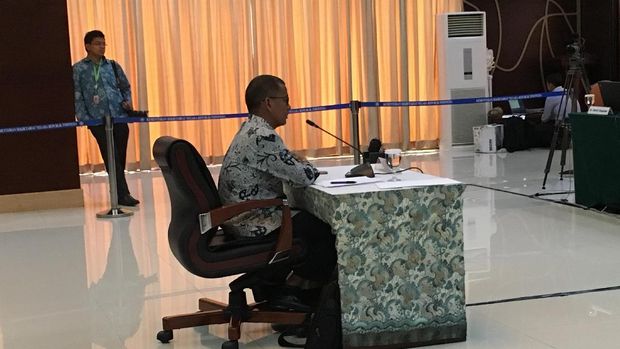 Ada lima calon hakim konstitusi yang diwawancarai pansel.