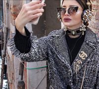 Foto: Gaya Zaklina, Nenek Cantik dengan Koleksi Barang High-end