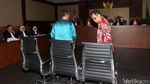 Kesaksian Penyidik KPK Ditunda dalam Sidang Korupsi e-KTP