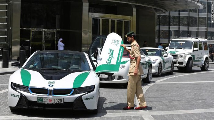 Armada Mobil Polisi Dubai