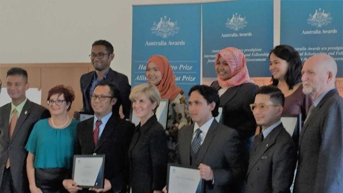 6 Ilmuwan RI Terima Hadi Soesastro dan Allison Sudrajat Prize 2017