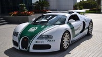 Bugatti Veyron yang digunakan kepolisian Dubai itu bisa melaju hingga 407 km/jam. Dok CNN.