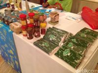 Peringati Earth Hour, Produk Lokal Premium Dipamerkan di Sunday Earth Market