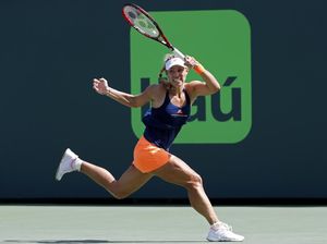 Kerber dan Venus Maju ke Babak Keempat