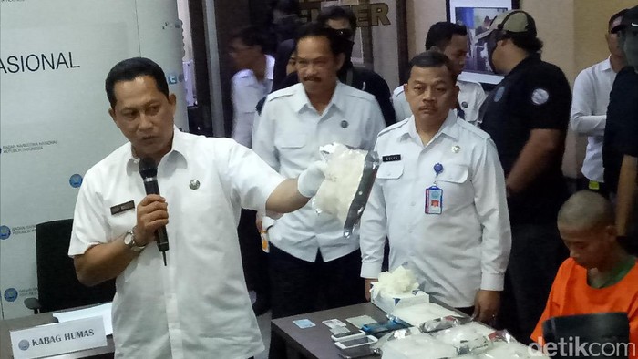 BNN Tangkap 3 Orang Sindikat Sabu Jaringan Malaysia