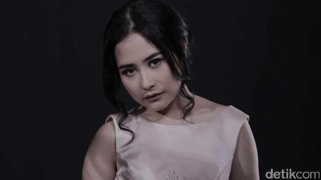 Kim Go Eun Hingga Meryl Streep Jadi Panutan Prilly Latuconsina Berakting