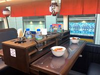 Jika ke Jepang Anda Bisa Tur dengan Bus Ini Sambil Cicipi Makanan Jepang Istimewa