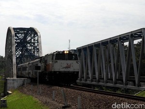 KAI Kerahkan 15 Kereta Tambahan Hadapi Libur Idul Adha