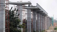 Kementerian Perhubungan (Kemenhub) memastikan bahwa LRT Jakarta akan beroperasi pada Mei 2019, setelah adanya penandatanganan kontrak antara Direktorat Perkeretaapian Kementrian Perhubungan dengan PT Adhi Karya Persero TBK.