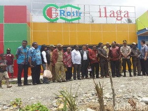 Kabupaten Puncak Papua Punya Pusat Grosir, Harga Sembako Jadi Murah