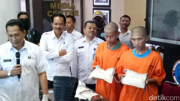 BNN Tangkap 3 Orang Sindikat Sabu Jaringan Malaysia