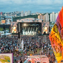 Lollapalooza 2026 Bakal Ada Turnstile, The Smashing Pumpkins sampai Jennie