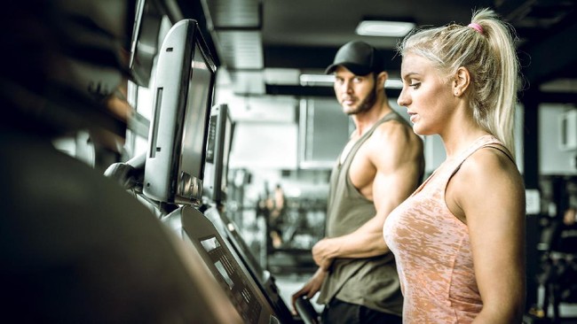 5 Rekomendasi Olahraga untuk Tingkatkan Stamina Pria Dewasa