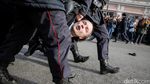 Demo PM Rusia, Ratusan Demonstran Ditahan