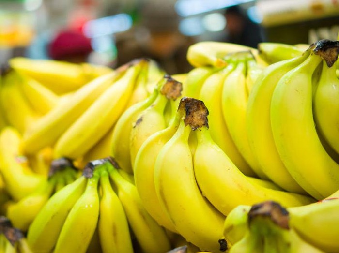 Pisang adalah salah satu makanan yang bisa dikonsumsi sebelum berolahraga. Foto: AFP Photo Pisang adalah salah satu makanan yang bisa dikonsumsi sebelum berolahraga. Foto: AFP Photo