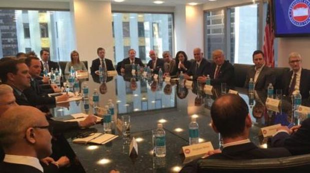 Bos Apple Masuk Dalam Tim Inovasi Trump