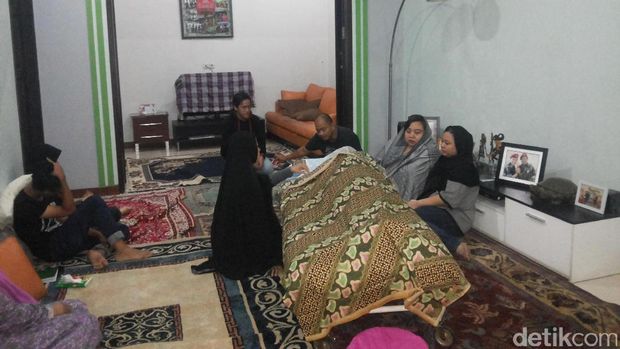 Ucapan Duka Netizen Iringi Kepergian Eko DJ