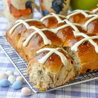 KitKat Perkenalkan 'Hot Cross Bun Chocolate Bar' untuk Sambut Paskah