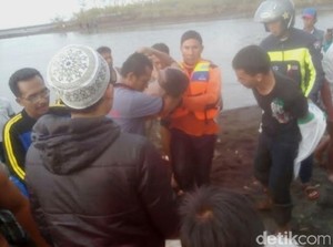 Pemancing Bondowoso yang Hilang Ditemukan Tewas Terbenam Lumpur