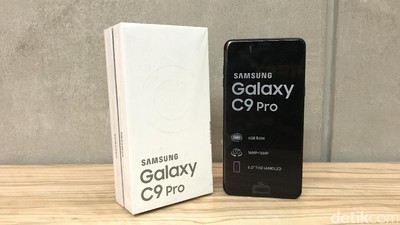Unboxing Samsung Galaxy C9 Pro, RAM 6 GB!
