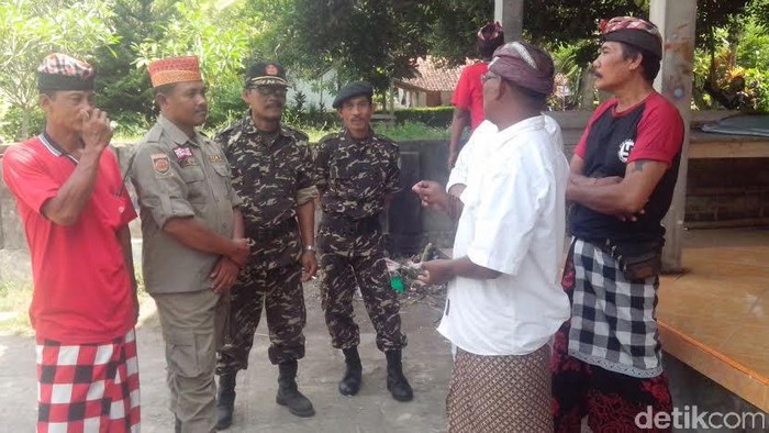 Banser NU dan Pecalang Amankan Nyepi di Banyuwangi