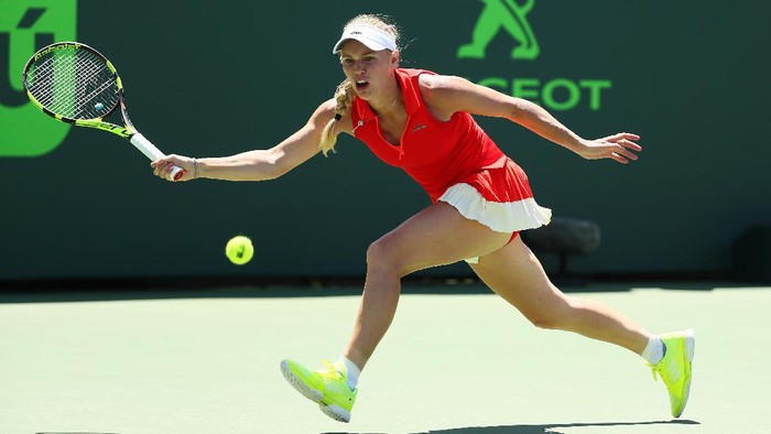 Wozniacki & Kerber Tiba di Perempatfinal